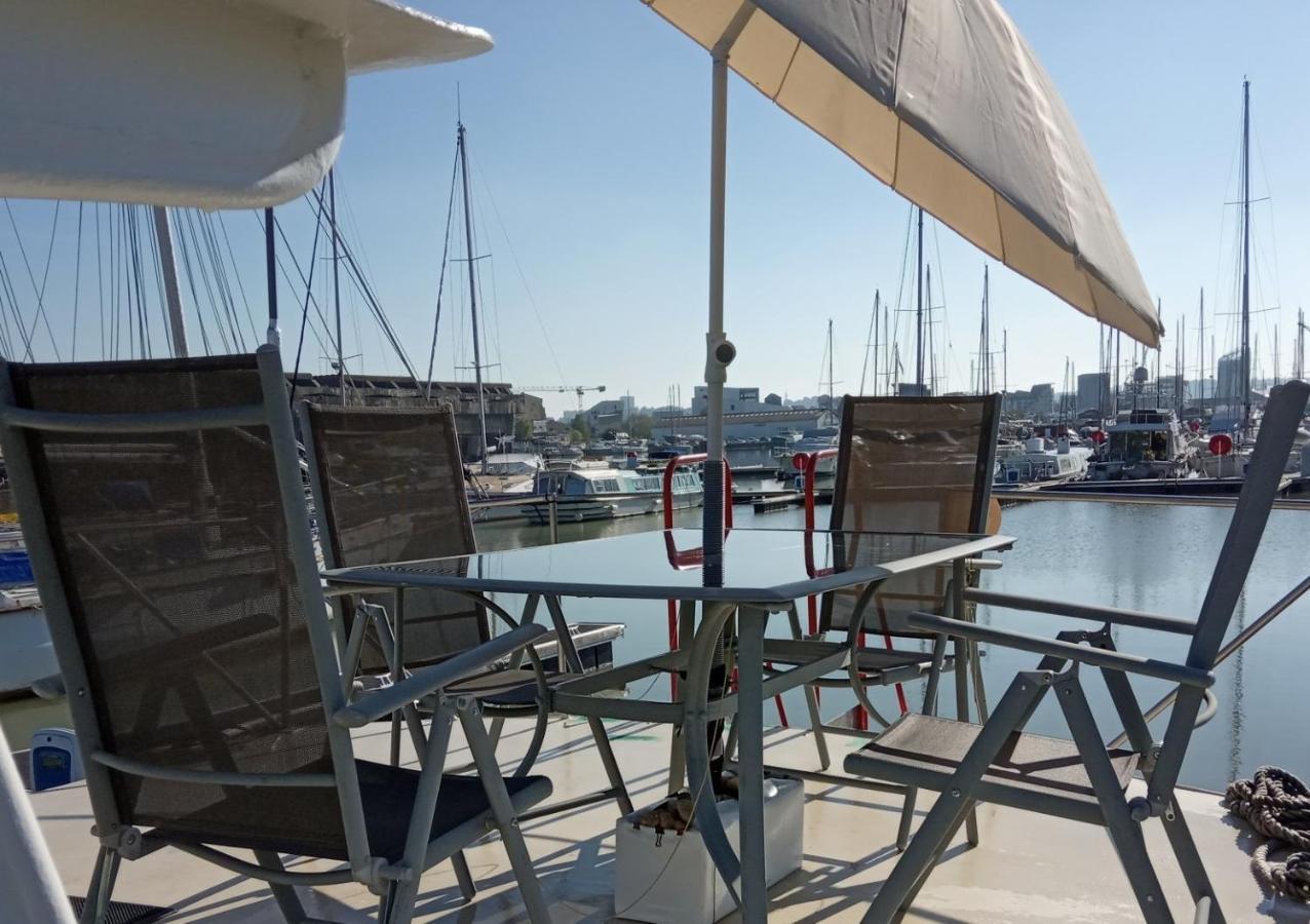 Le Bateau Ivre Hotel Бордо Екстериор снимка
