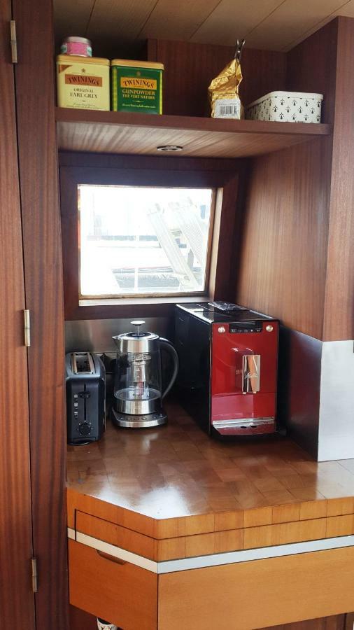 Le Bateau Ivre Hotel Бордо Екстериор снимка